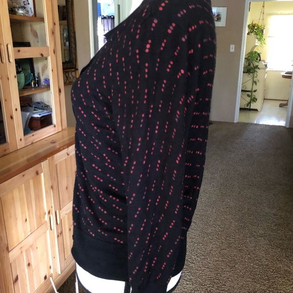 Cardigan - Picture 2 of 4